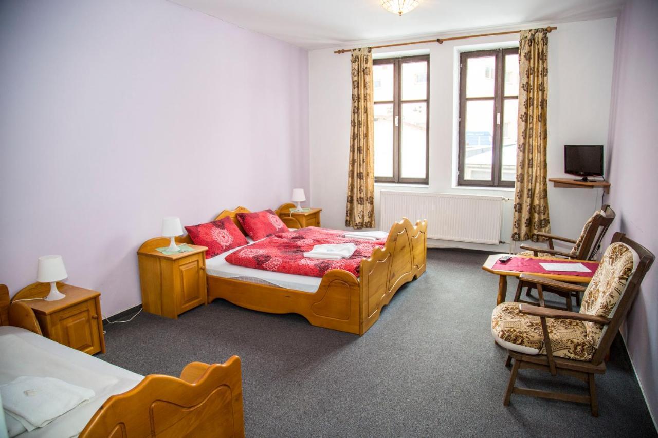 נאצ'וד Hotel U Mesta Prahy מראה חיצוני תמונה